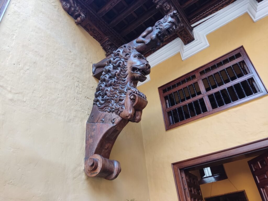 Mascaron de Proa en el Palacio de Torre Tagle de Lima